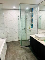 Hillington Green (D23), Condominium #608406461